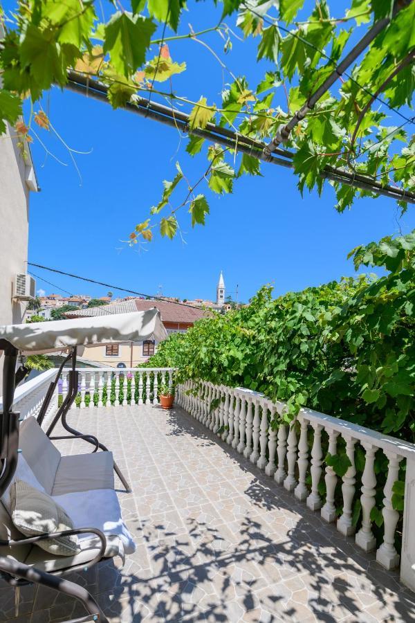 Apartmani Loreta Mali Lošinj Exterior foto